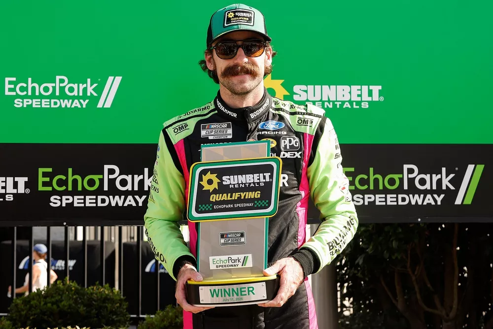 Pôle Atlanta 2026 : Blaney Devance Logano de 0,036 Seconde - Article Nascar en vedette sur PitStopInsight