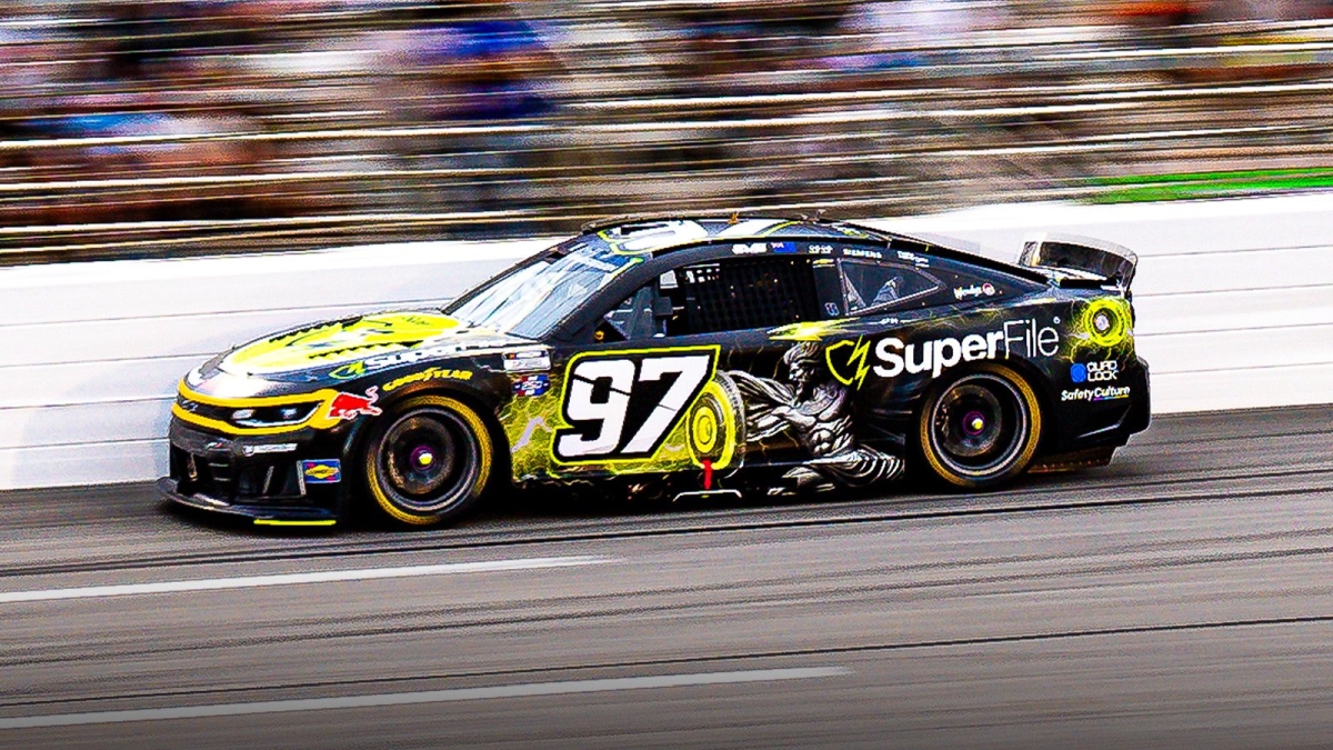 Shane Van Gisbergen : Sixième Place Et Adaptation Rapide À Atlanta 2026 - Article Nascar en vedette sur PitStopInsight