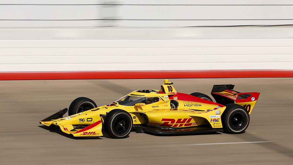 Palou résiste à Newgarden et signe la 150e victoire de Ganassi à Nashville - Article IndyCar en vedette sur PitStopInsight