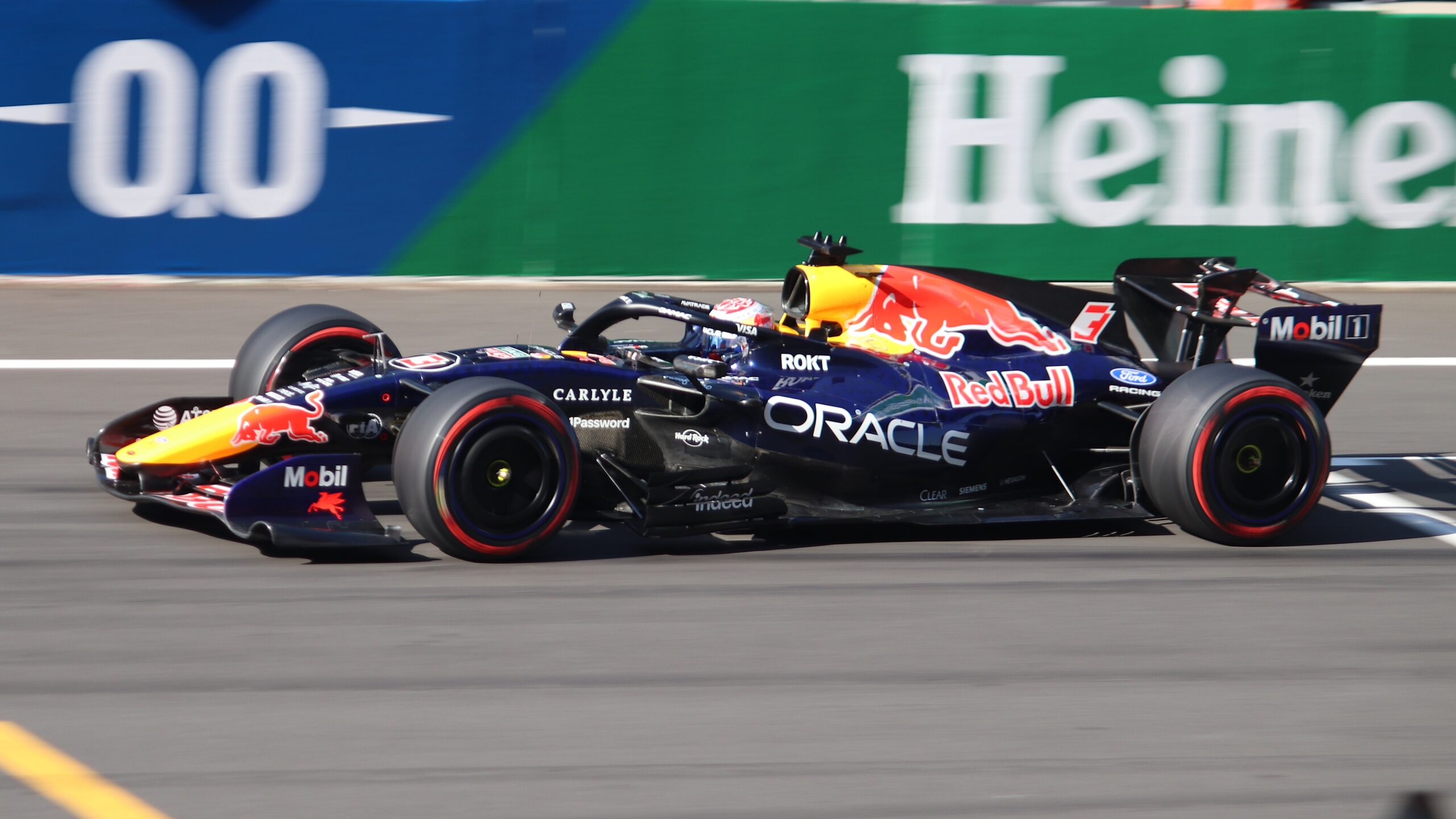 hungarian-grand-prix-2026-qualifying-turmoil,-aerodynamic-degradation,-verstappen-sixth,-front-wing-failure,-rb22_2.jpg