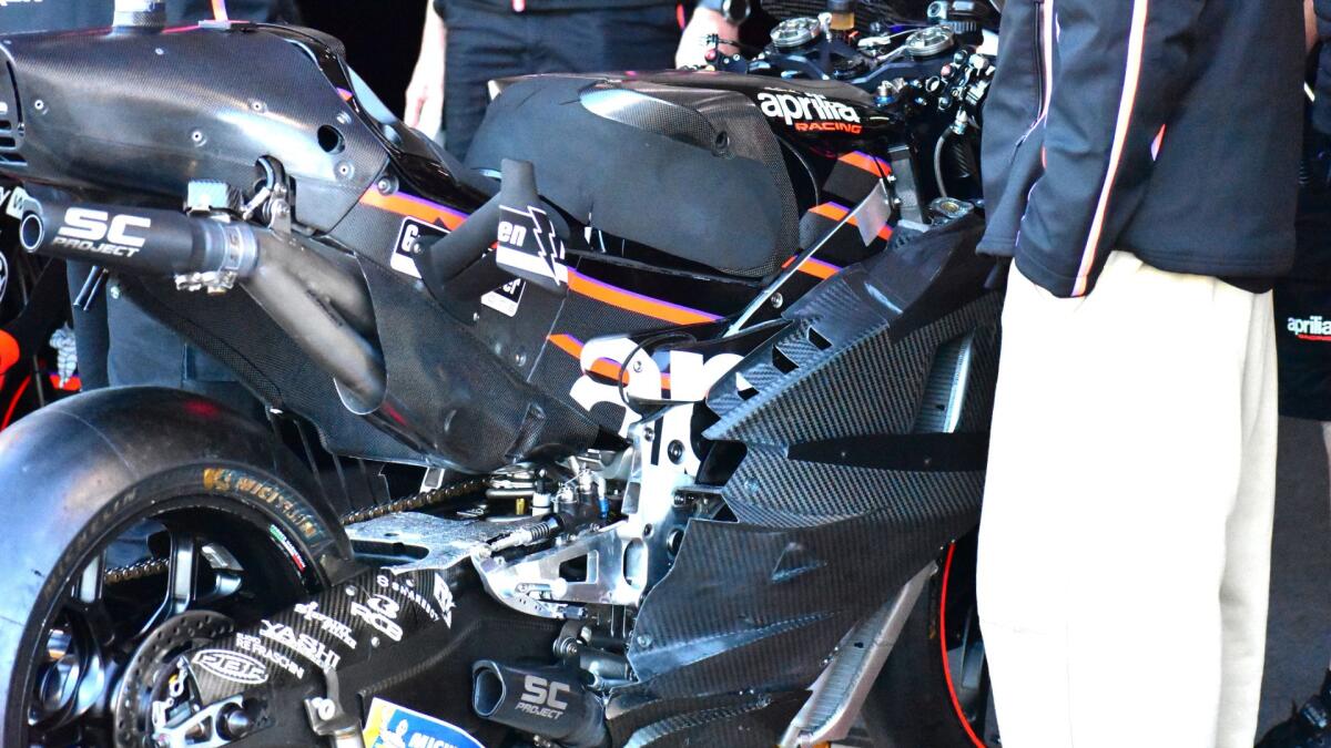 Essais MotoGP Valencia 1-2 : Aprilia, Bezzecchi et Fernandez déjà en mode 2026 - Article MotoGP sur PitStopInsight